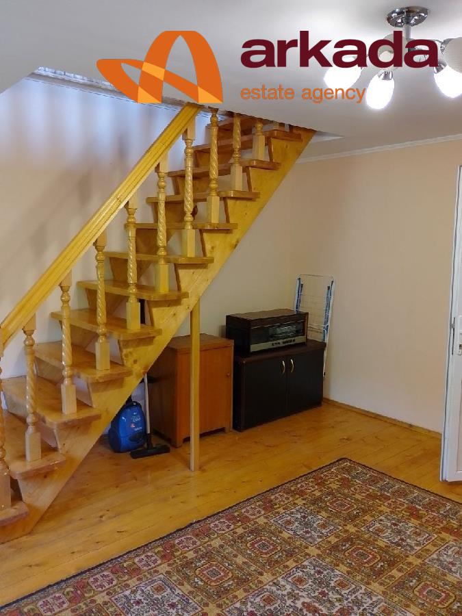 Дачний будинок в Дем’яновому Лазі