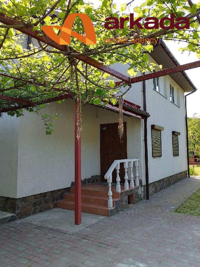 Дачний будинок в Дем’яновому Лазі