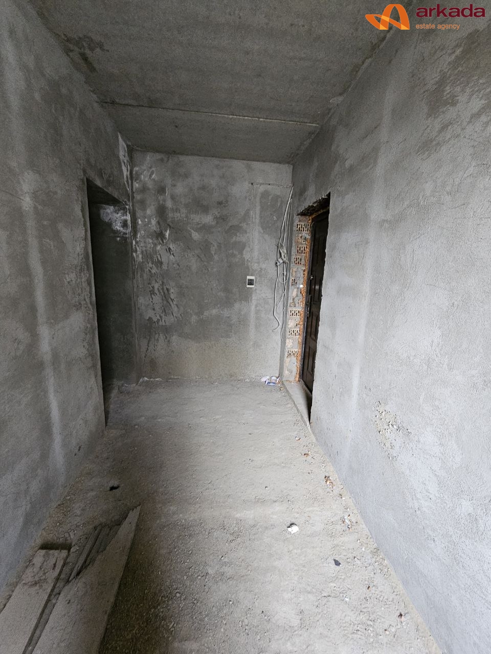 Здана 3 кім квартира, готова до ремонту