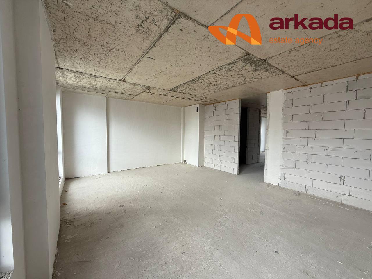 Трикімнатна квартира у ЖК Манхеттен.