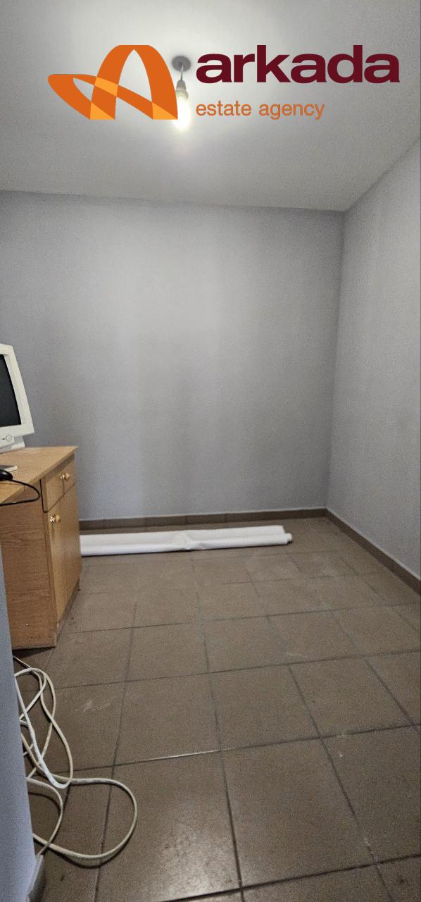 Продаж комерційного приміщення в с. Вигода