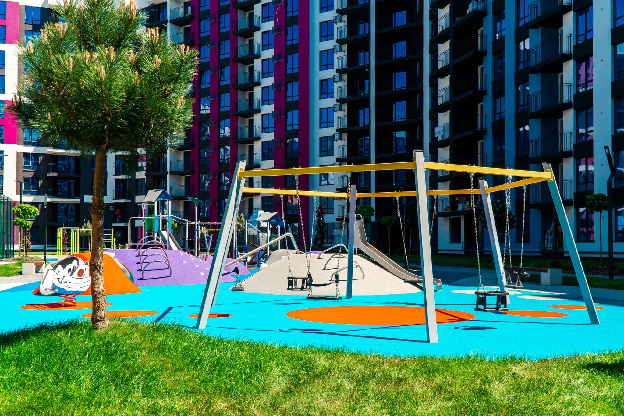 Продаж 1кім квартири ЖК Family Plaza 3