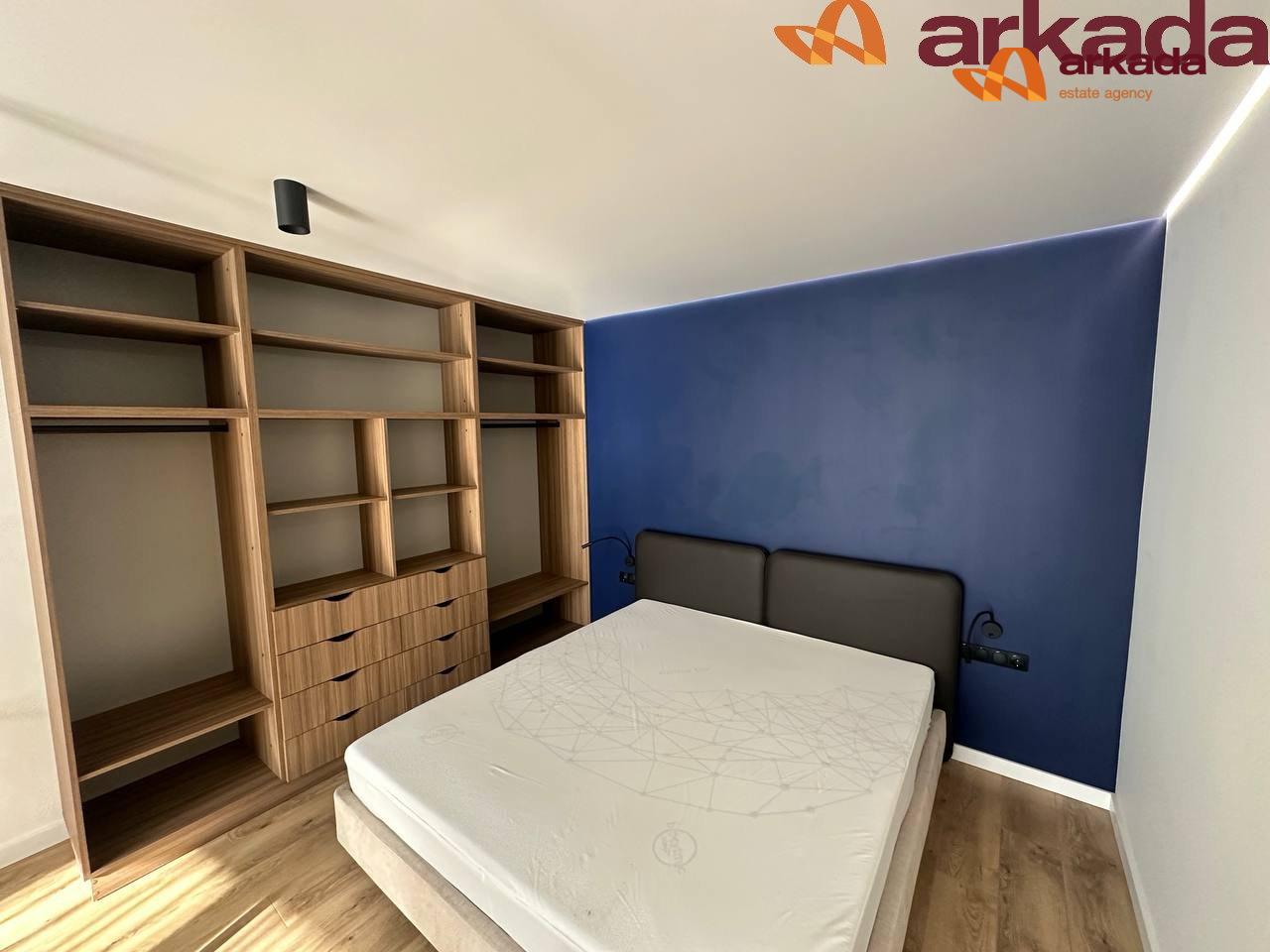 Продаж квартири з ремонтом  у будинку бізнес -класу