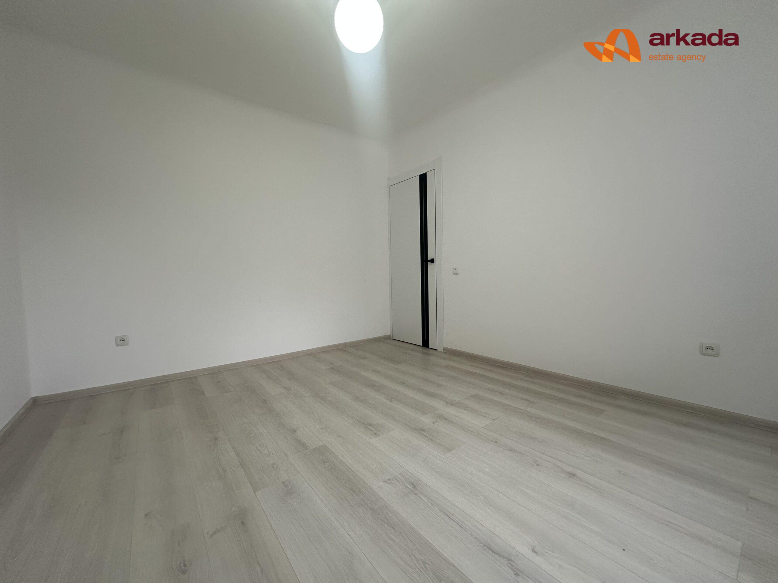 Продаж 3-кімнатної квартири по Набережній Василя Стефаника