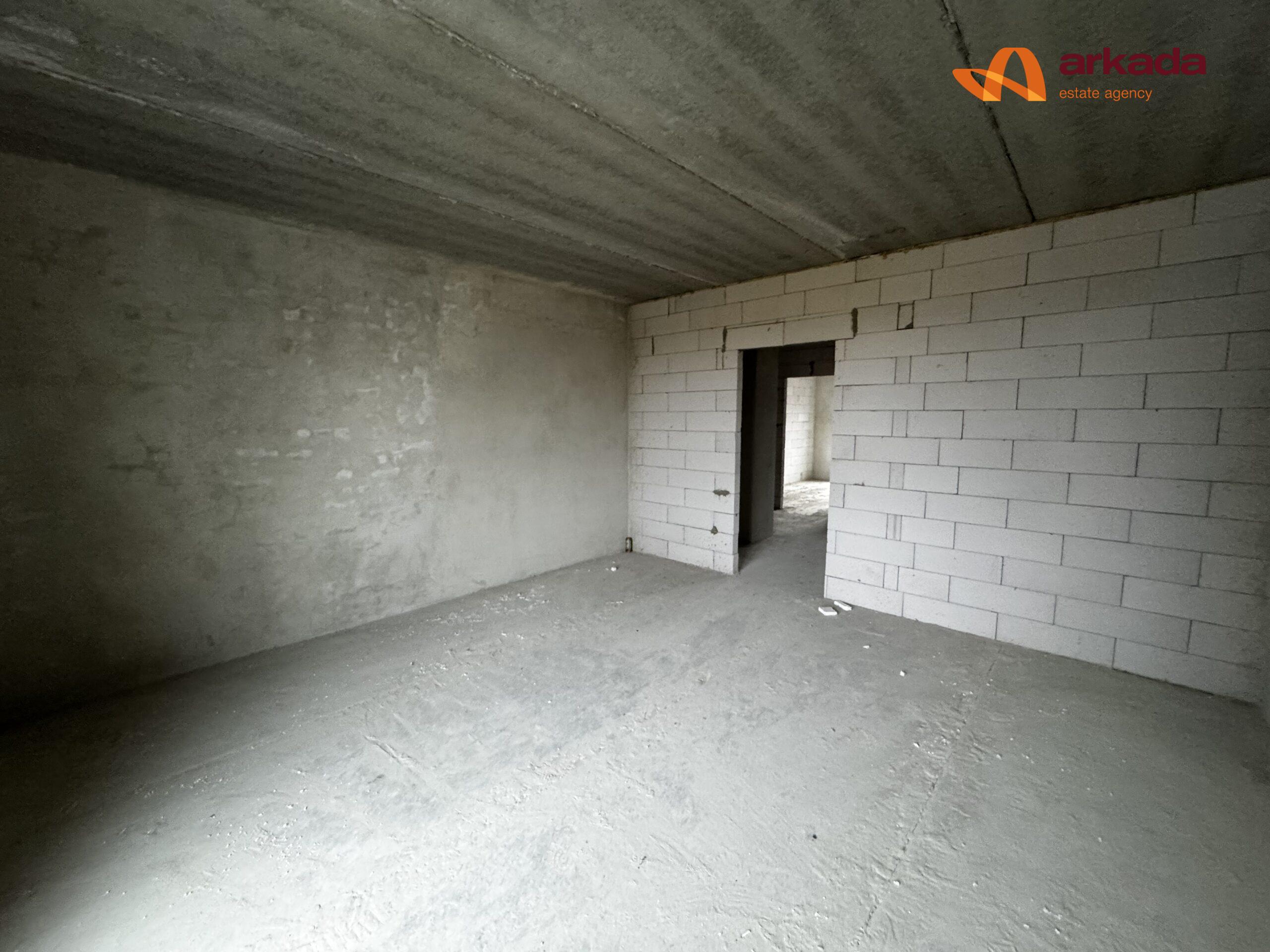 3кім в Готовому Будинку, новобудова біля Озера