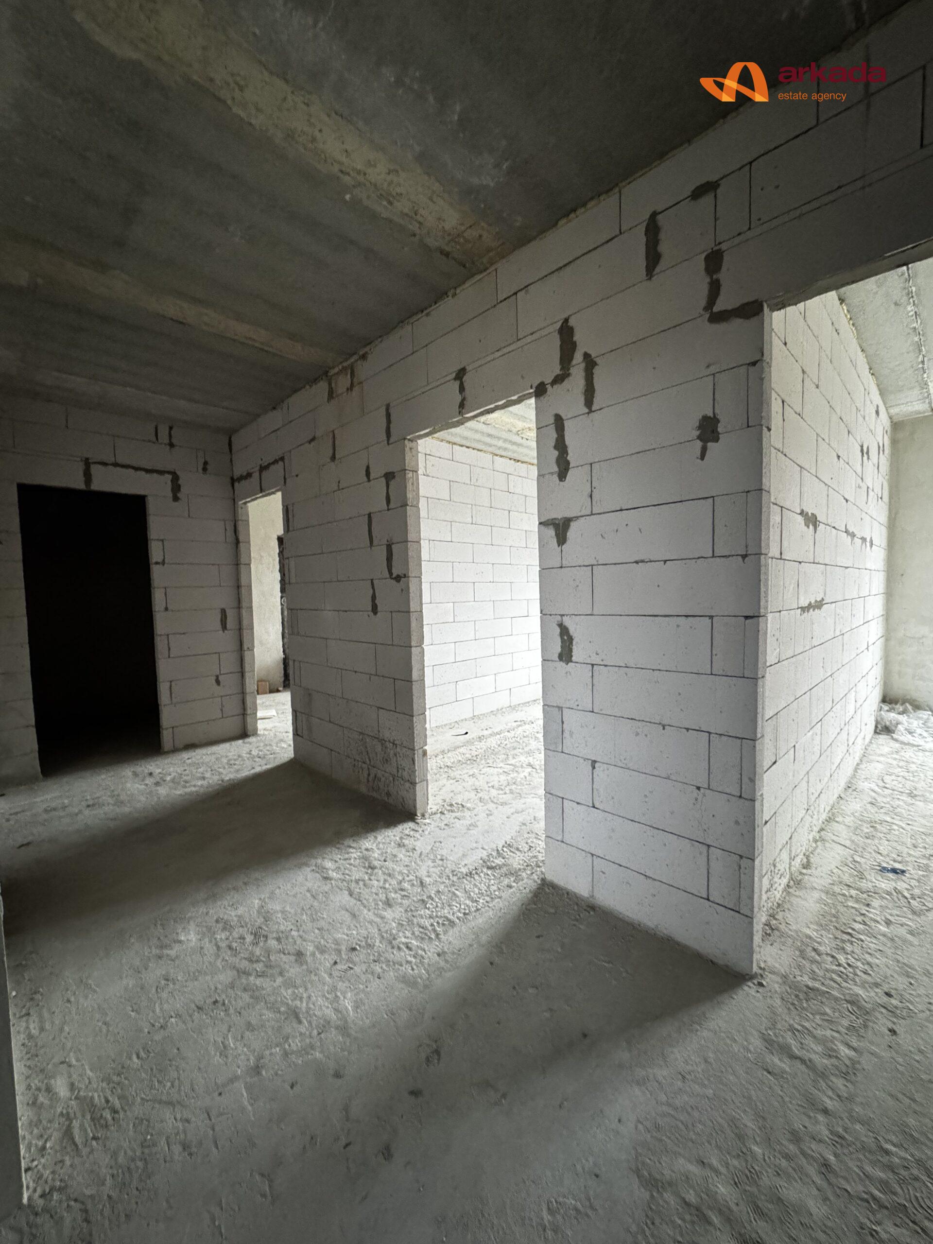 3кім в Готовому Будинку, новобудова біля Озера