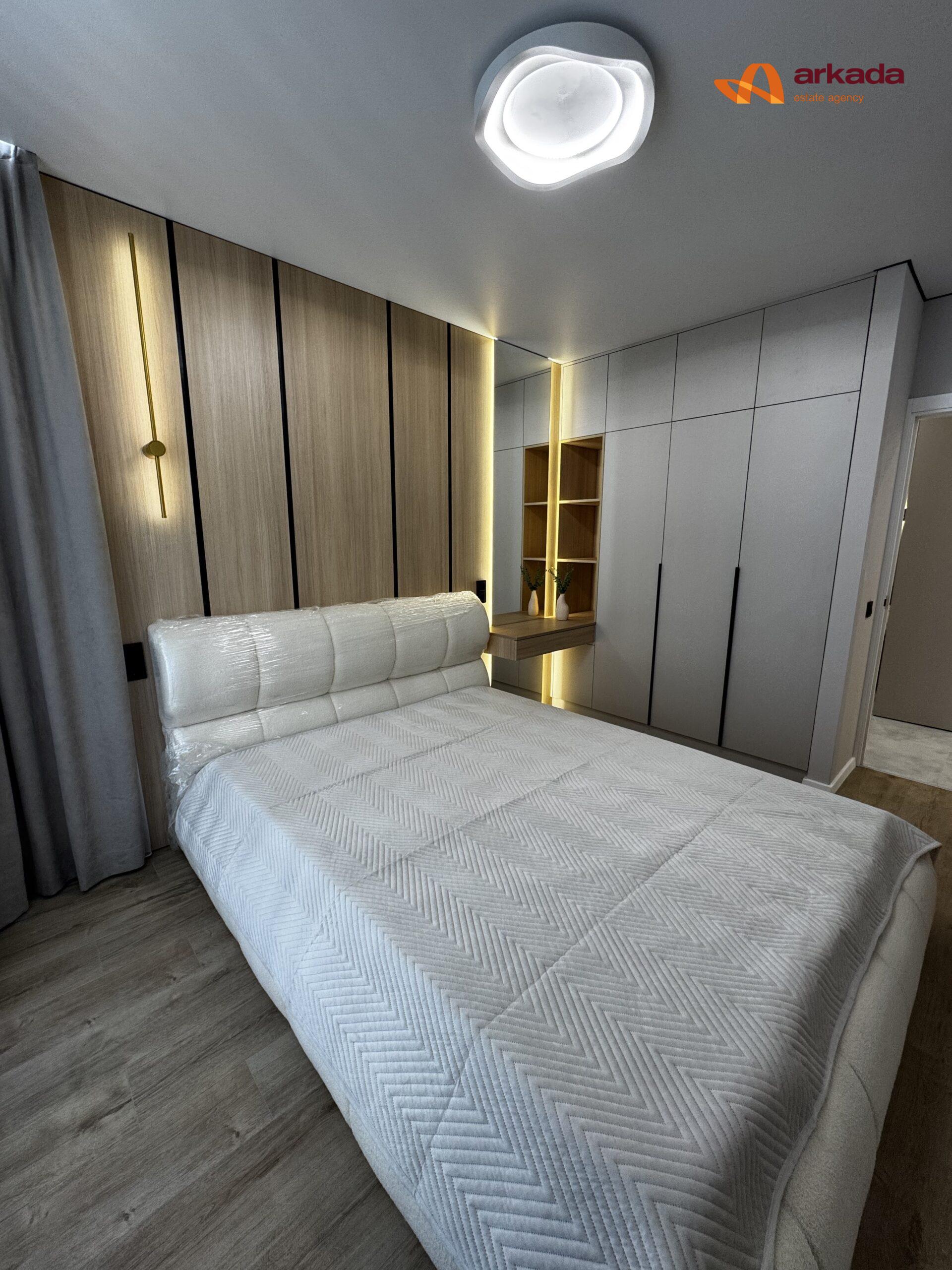 1-кімнатна квартира біля міського озера – ЖК Manhattan!