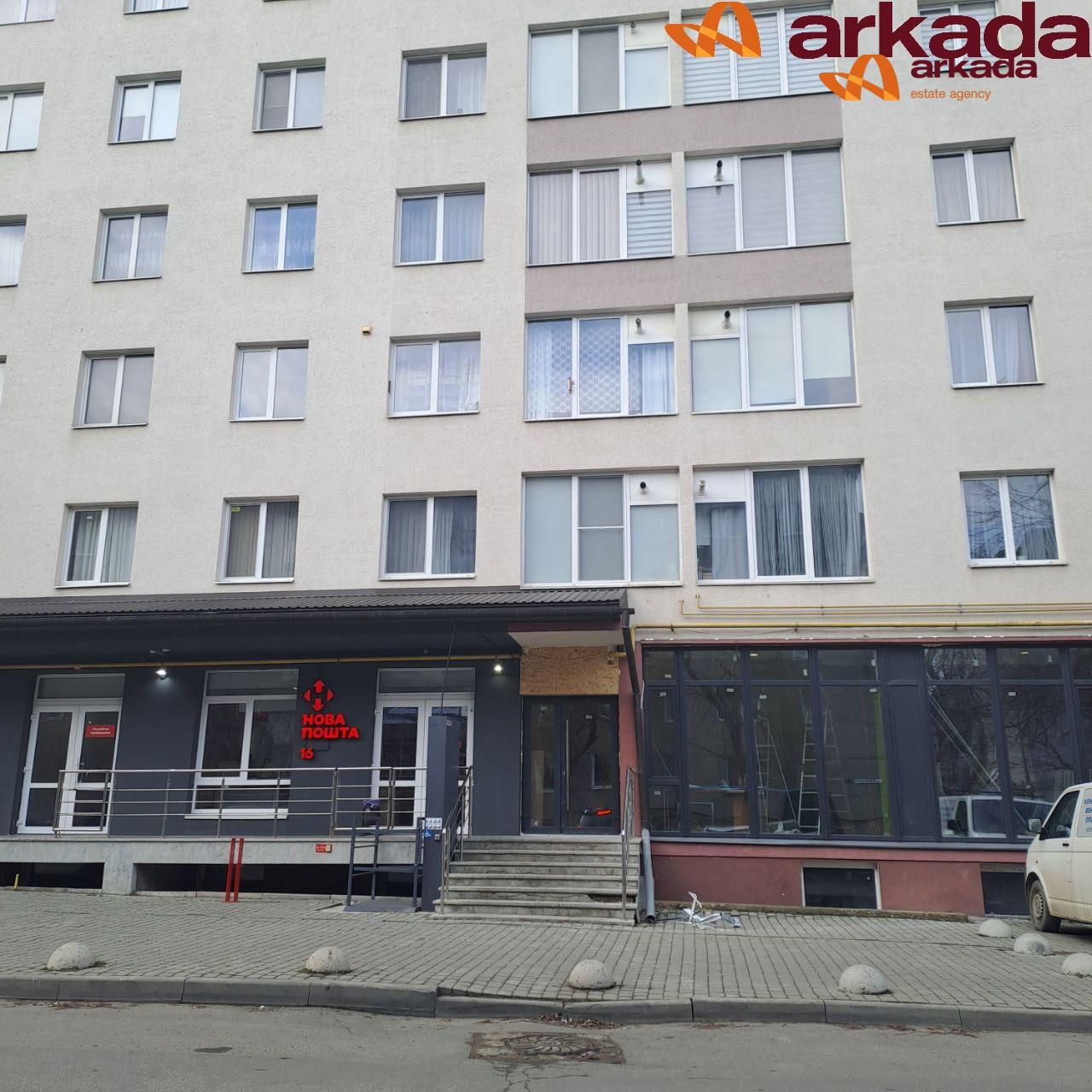 Комерційне приміщення вул. Сніжна – Берегова біля ІФНТУНГ напівцоколь