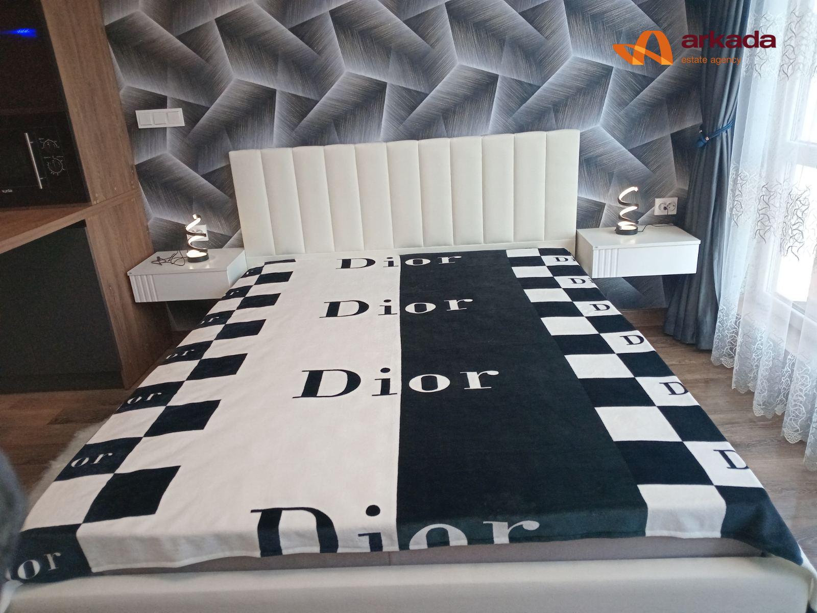 Однокімна квартира студія.