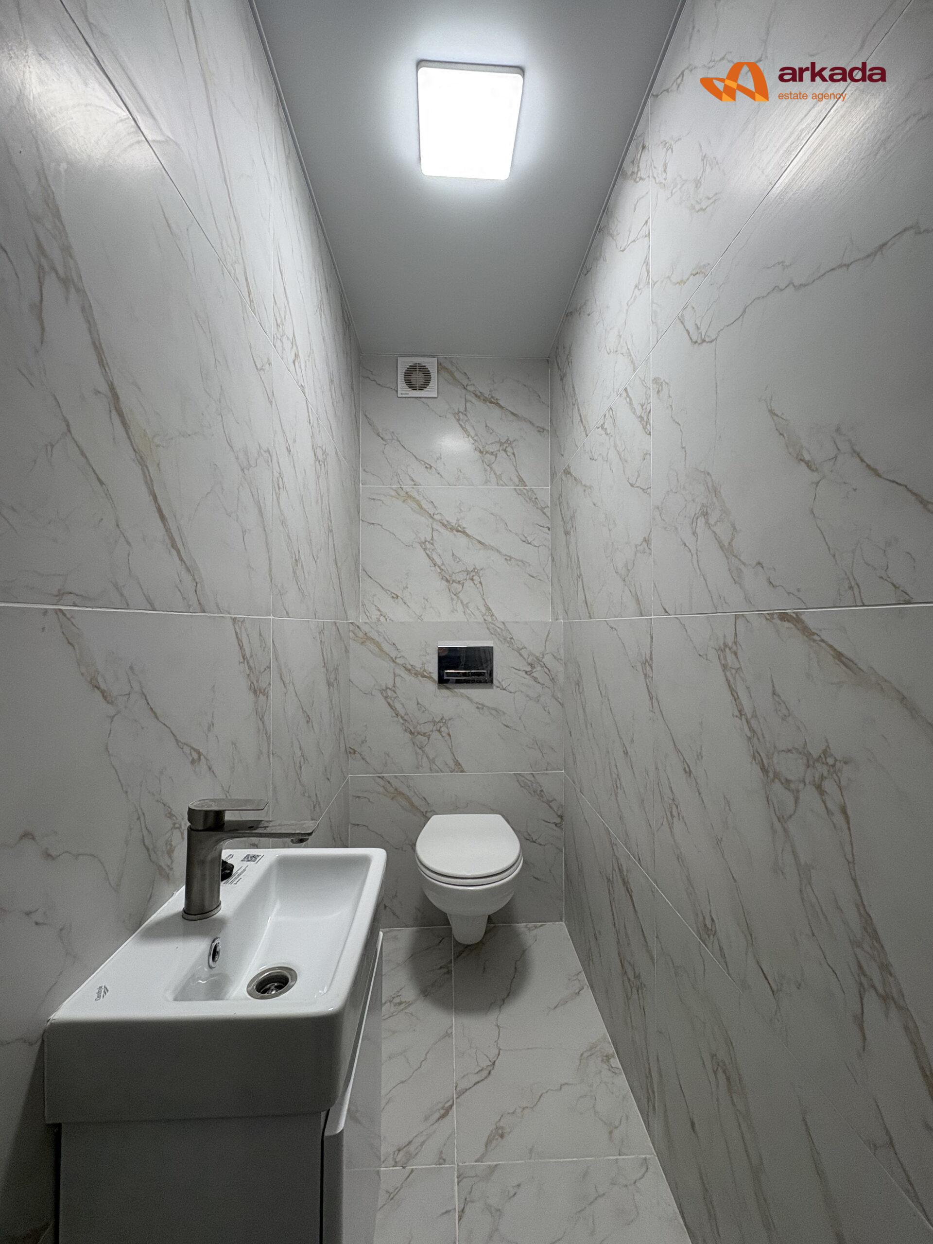 Дворівнева квартира в новобудові у Пасічній