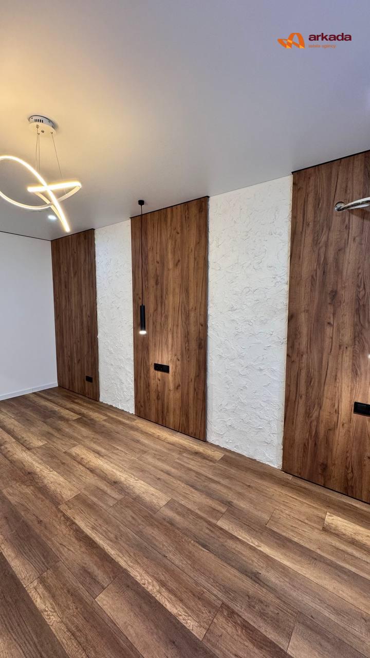 Продаж 1к квартири з ремонтом Жк Містечко Центральне