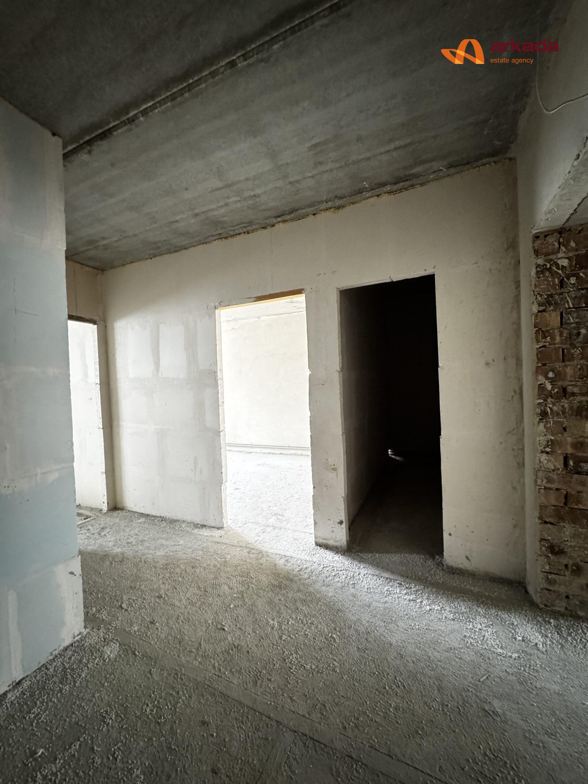 2кім здана під ремонт, вул.Хіміків