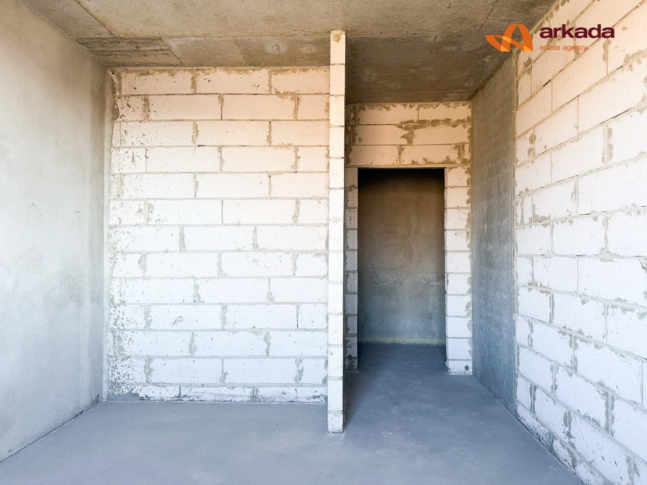 Продам 2 кім квартиру в центрі ЖК Квартал №5 на 3 поверсі з наповненням ( котел . лічільник , тепла підлога, стяжка )