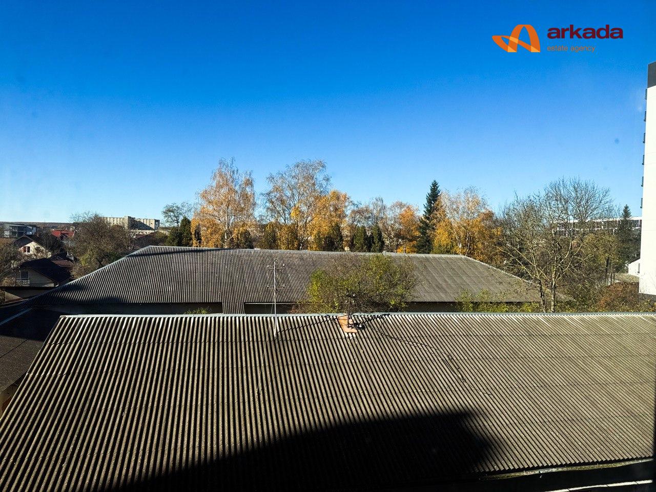 Продам 2 кім квартиру в центрі ЖК Квартал №5 на 3 поверсі з наповненням ( котел . лічільник , тепла підлога, стяжка )