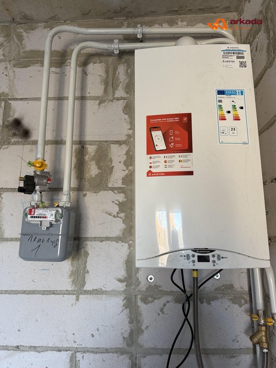 Продам 2 кім квартиру в центрі ЖК Квартал №5 на 3 поверсі з наповненням ( котел . лічільник , тепла підлога, стяжка )