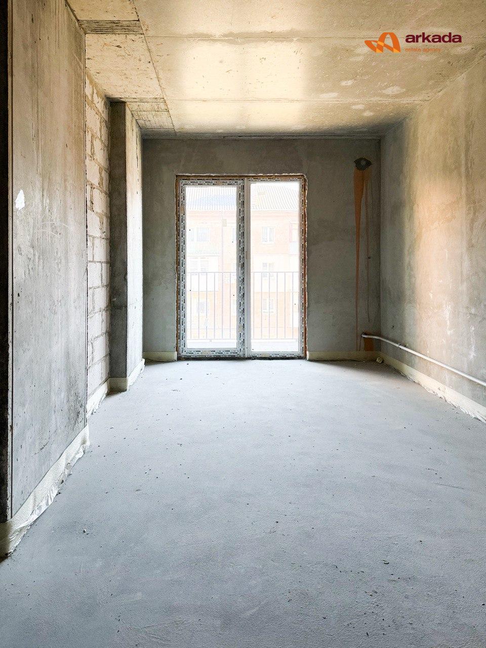 Продам 2 кім двосторонню квартиру в центрі на 3 поверсі ЖК КВАРТАЛ №5