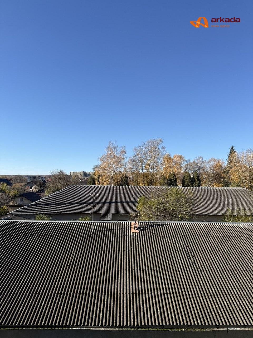 Продам 2 кім двосторонню квартиру в центрі на 3 поверсі ЖК КВАРТАЛ №5