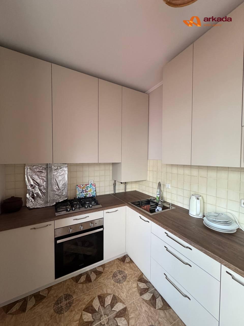 Оренда 2 кімнатної квартири Центр Південний Бульвар з великою терасою