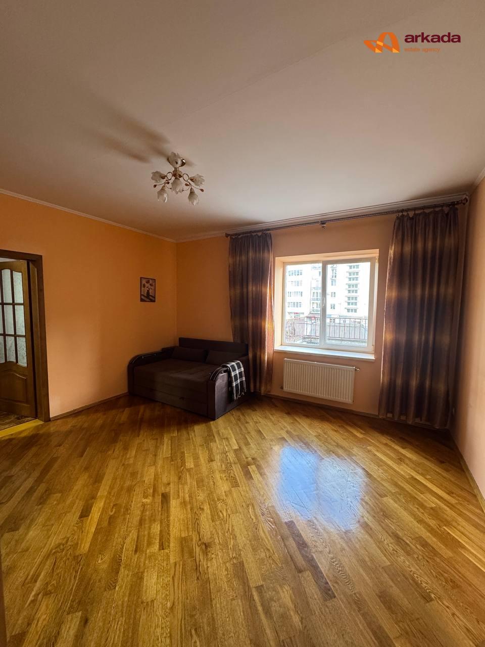 Оренда 2 кімнатної квартири Центр Південний Бульвар з великою терасою