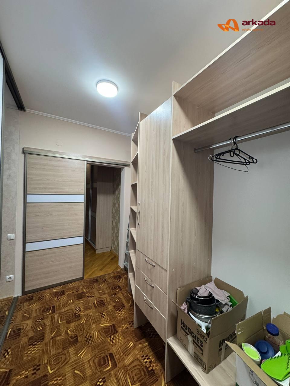 Оренда 2 кімнатної квартири Центр Південний Бульвар з великою терасою