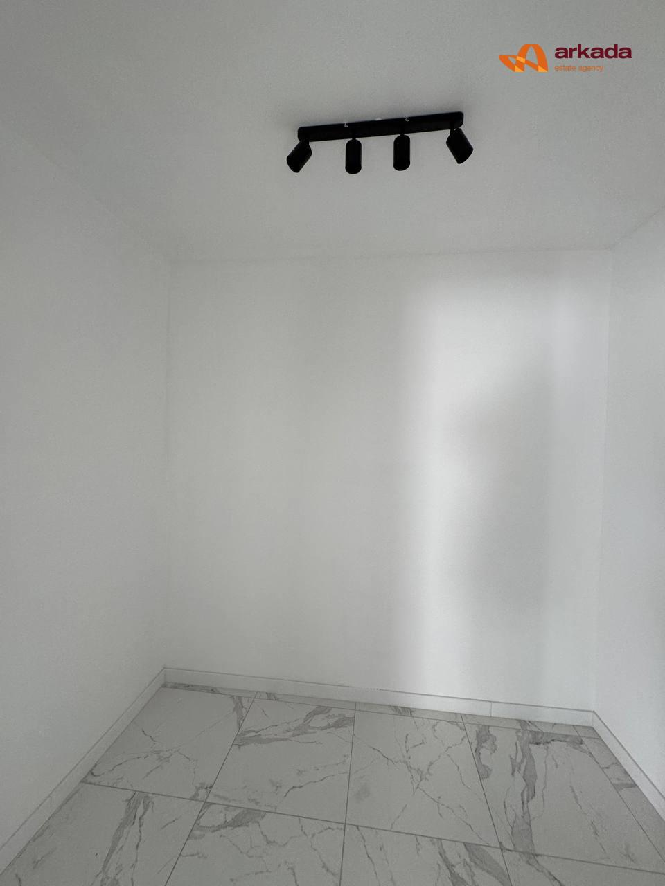 Продаж 2к квартири  ЖК Комфорт Парк  з ремонтом