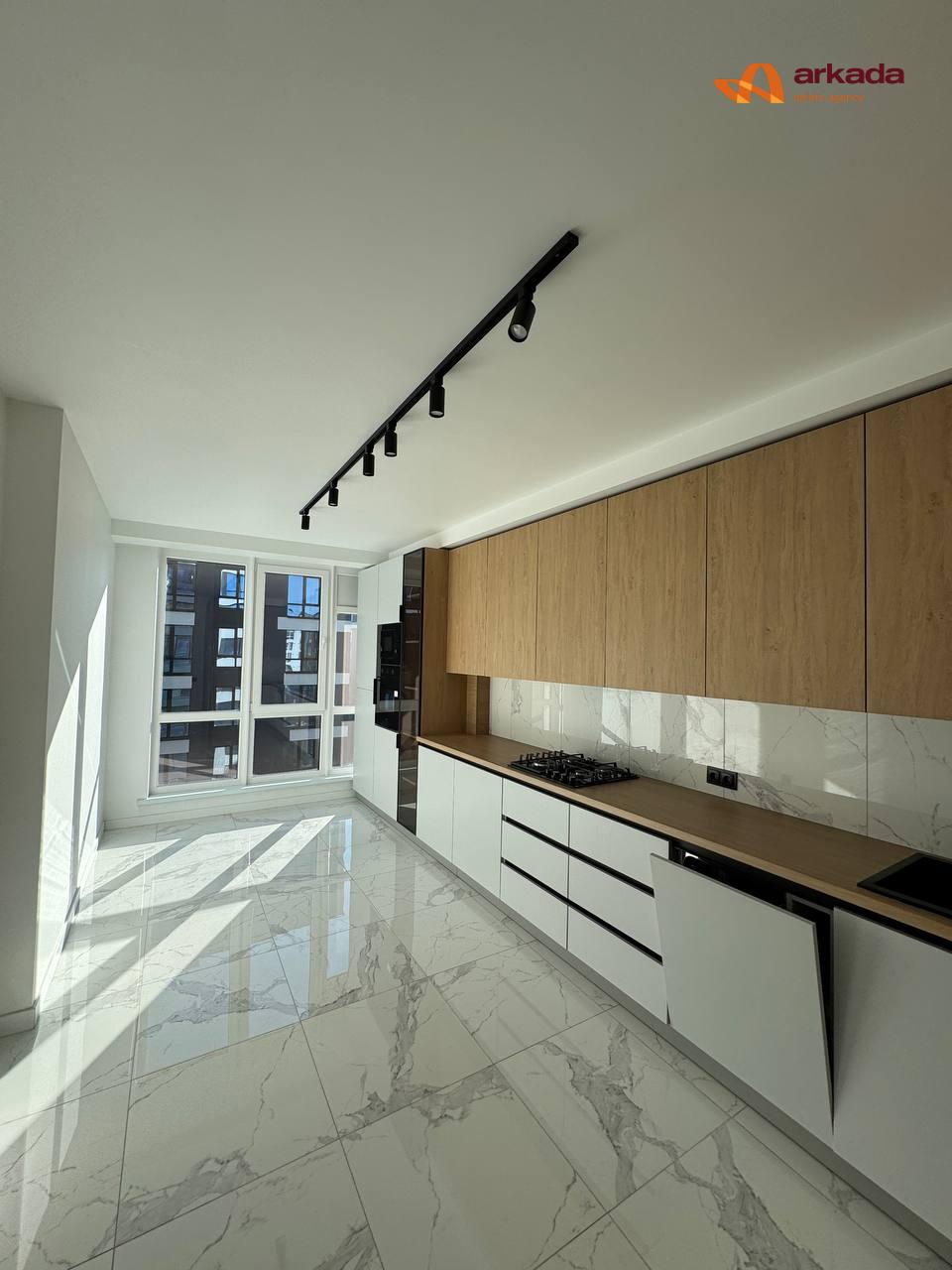 Продаж 2к квартири  ЖК Комфорт Парк  з ремонтом