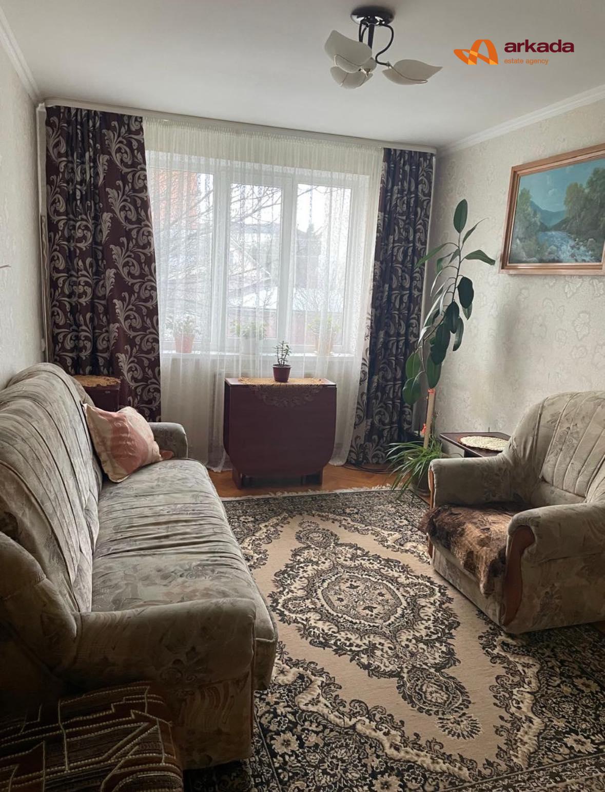 Продаж просторої 5-кім квартири (будинок елітного типу на 4 квартири) м. Тлумач!