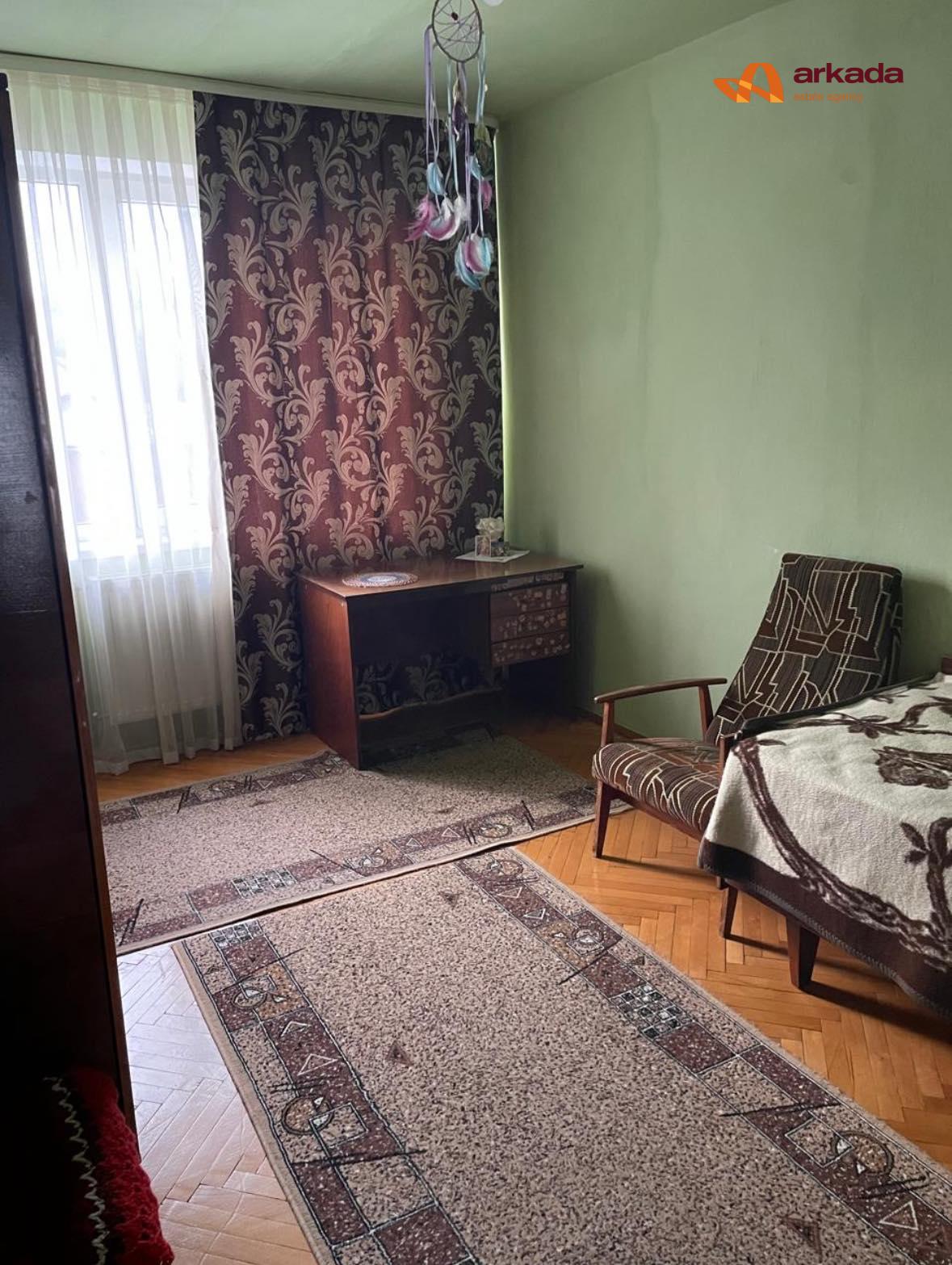 Продаж просторої 5-кім квартири (будинок елітного типу на 4 квартири) м. Тлумач!