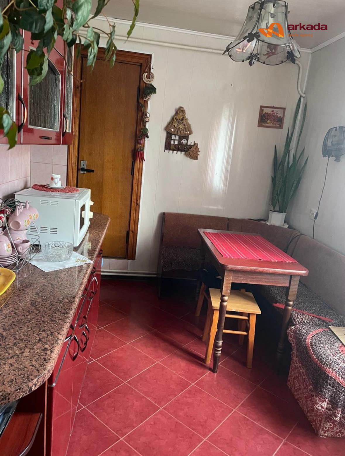 Продаж просторої 5-кім квартири (будинок елітного типу на 4 квартири) м. Тлумач!