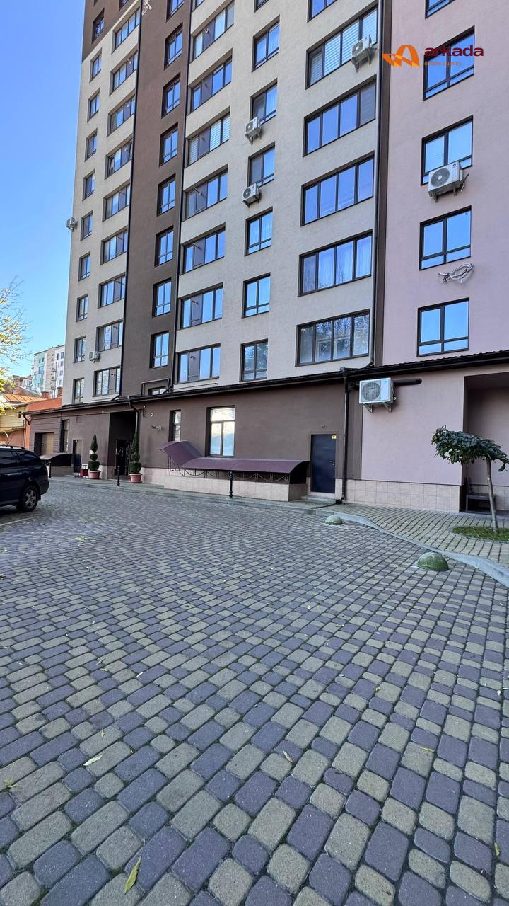 Продаж 2 кім. квартири по вул.Бельведерська в зданому будинку