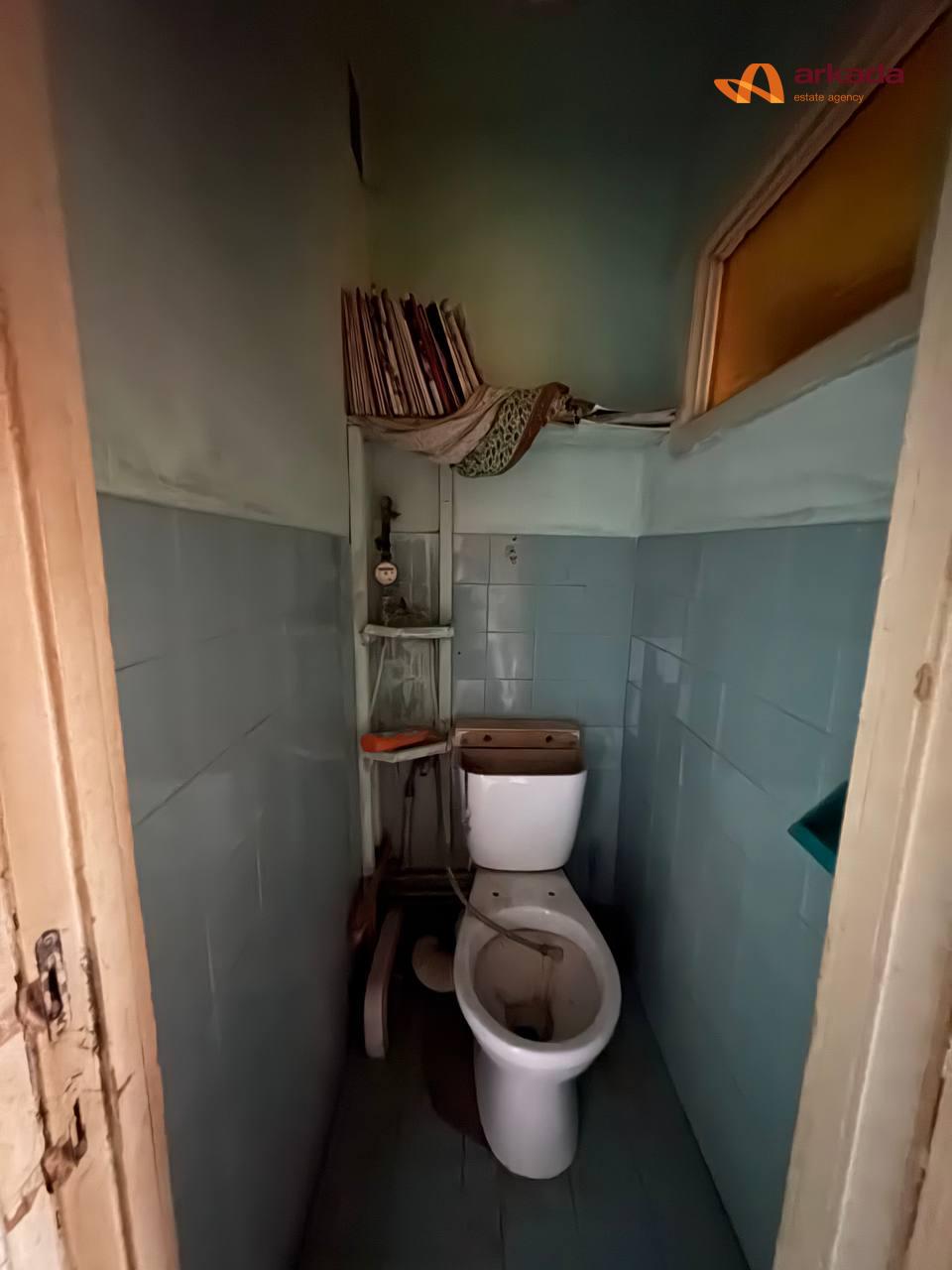 Продаж 3 кімнатної квартири під ремонт по вул. Вовчинецька