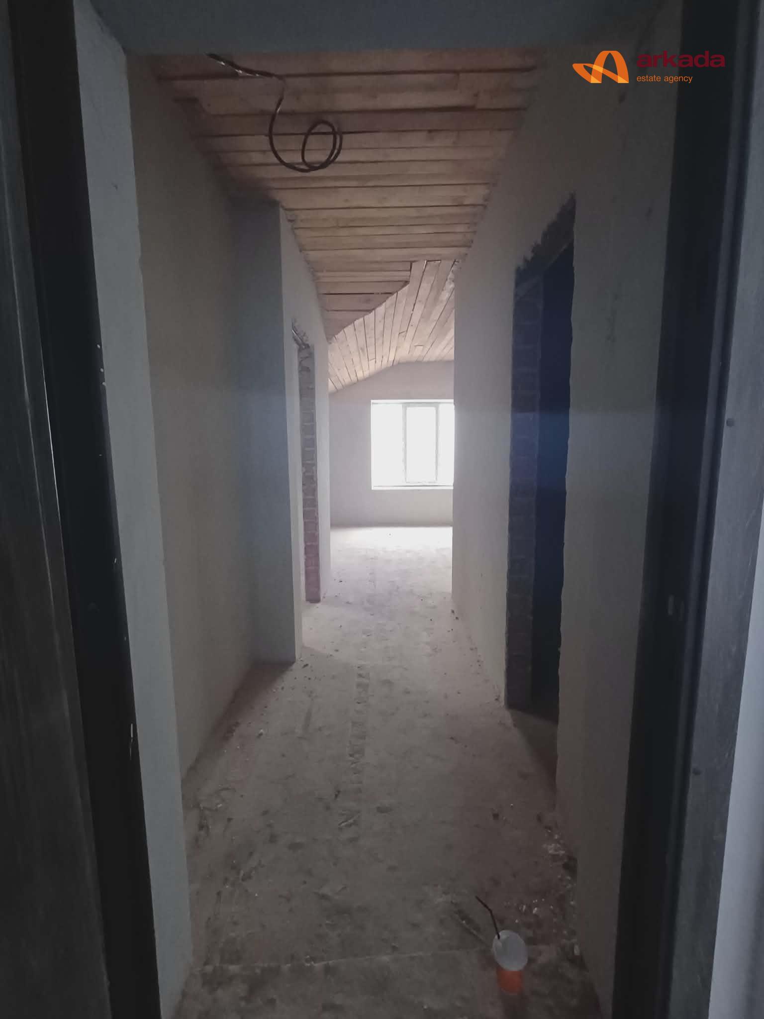 Продаж 1-кімнатна квартира Містечко Центральне