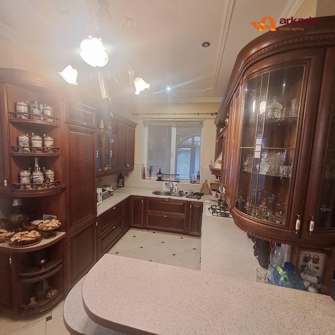 Оренда будинку р-н Пасічна вул. Хіміків – Тролейбусна