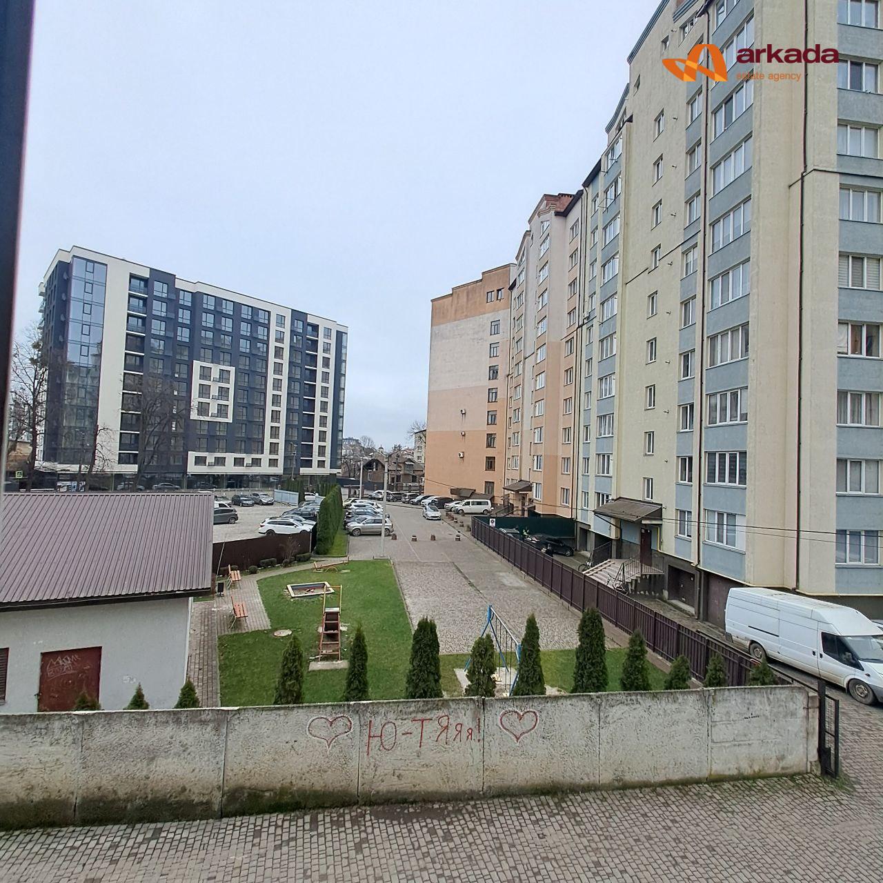 Продаж 2-х кімнатна вул Гарбарська – Галицька  Р-н Панорама Плаза Міська Ратуша