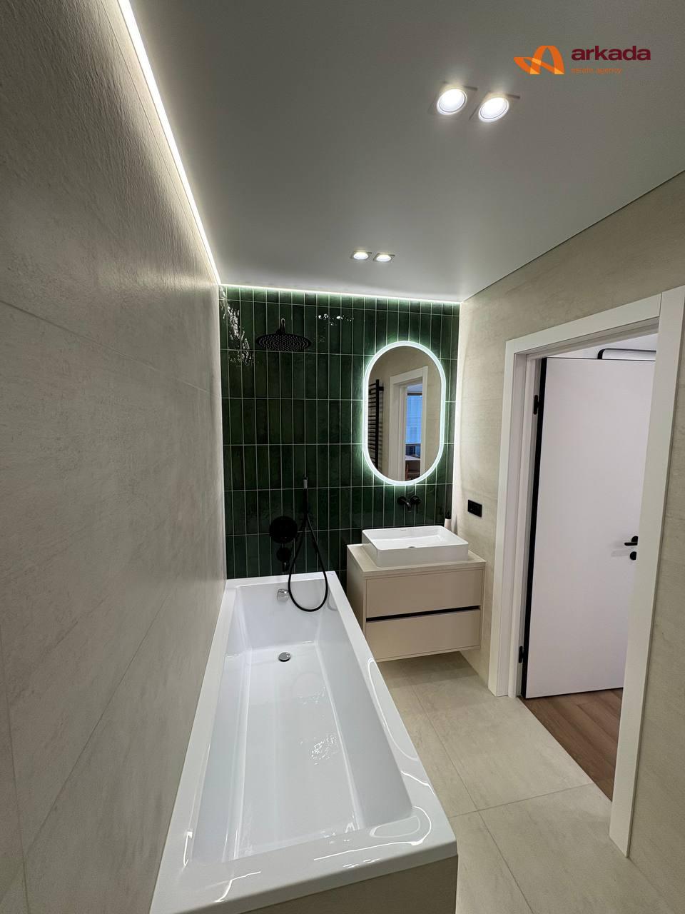 2кім.квартира в центрі міста по вул.Бельведерська