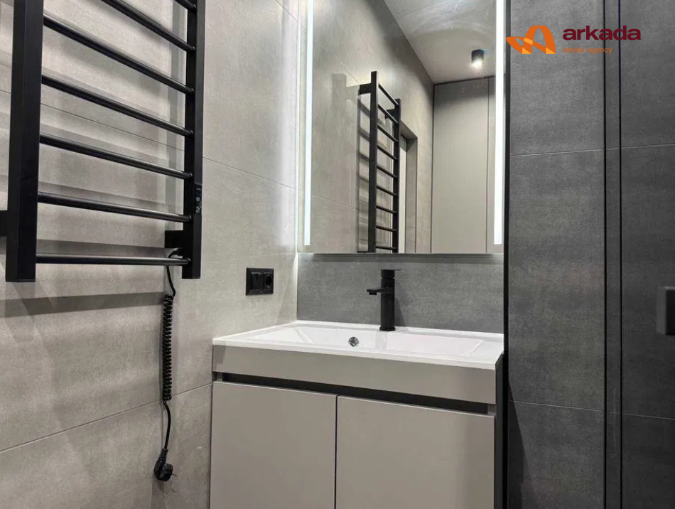 Продається дизайнерська 1-кімнатна квартира в ЖК «Union» з панорамним видом на гори