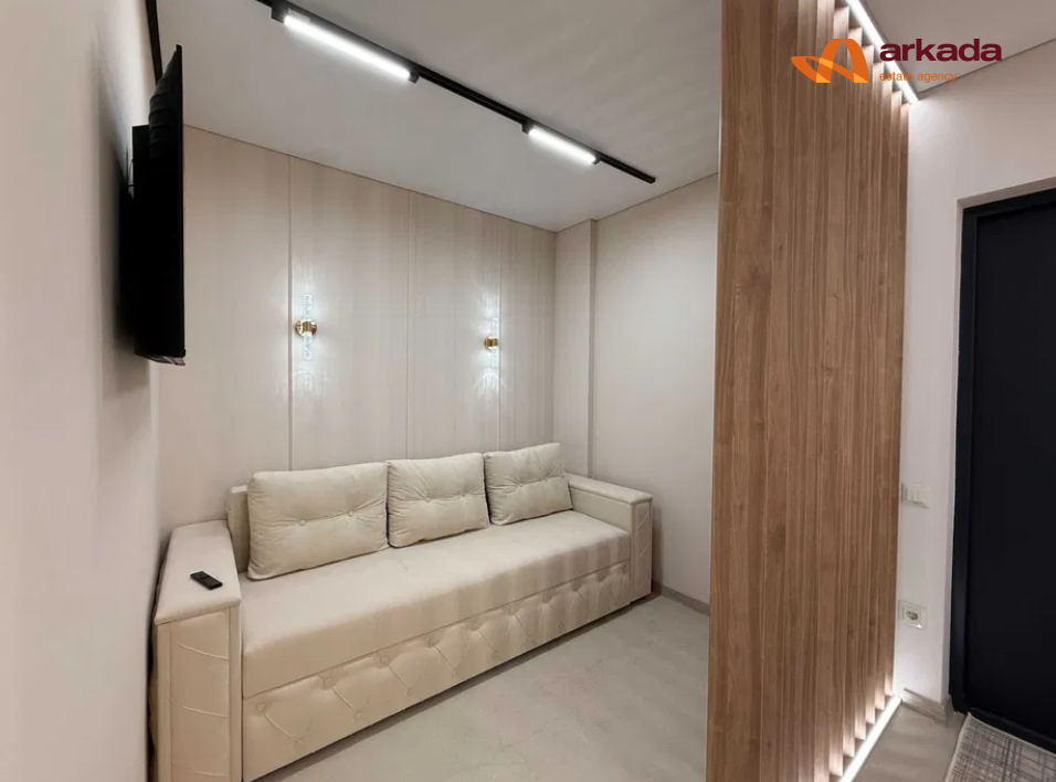 Квартира з дизайнерським ремонтом у житловому комплексі Family Plaza