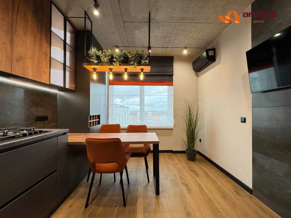 Продається дизайнерська 1-кімнатна квартира в ЖК «Union» з панорамним видом на гори