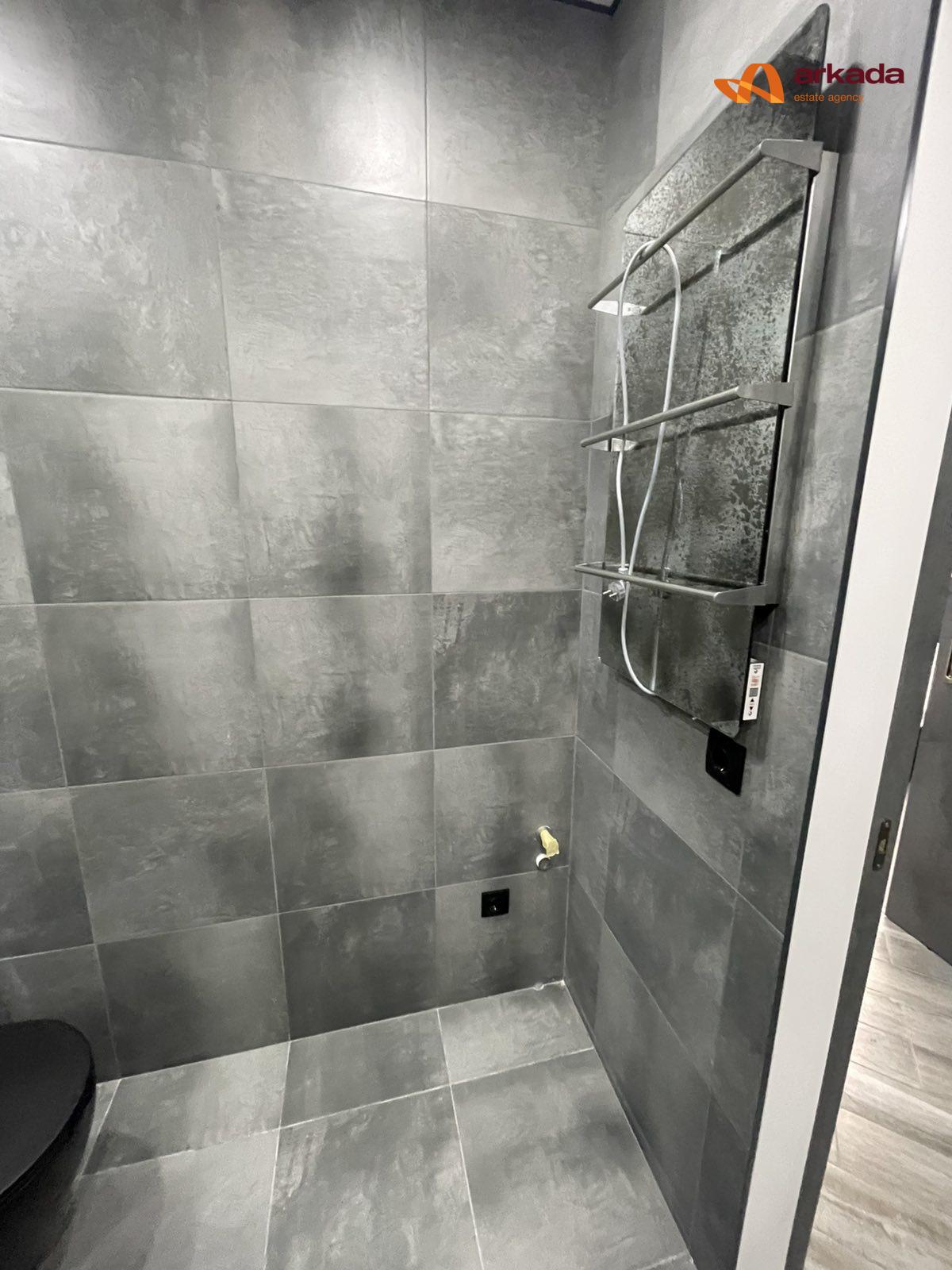 Продаж 1-кімнатної квартири в ЖК Family Plaza