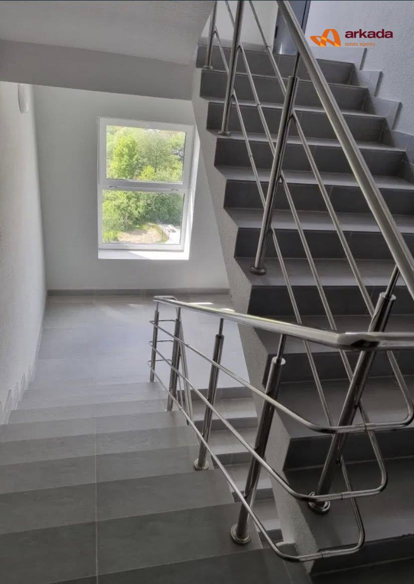 Продаж 2-кімнатної квартири