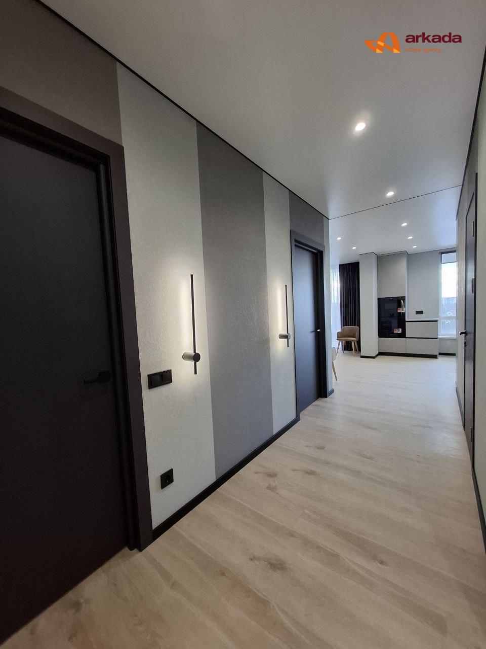 Продаж квартири  з ремонтом ЖК Манхетен