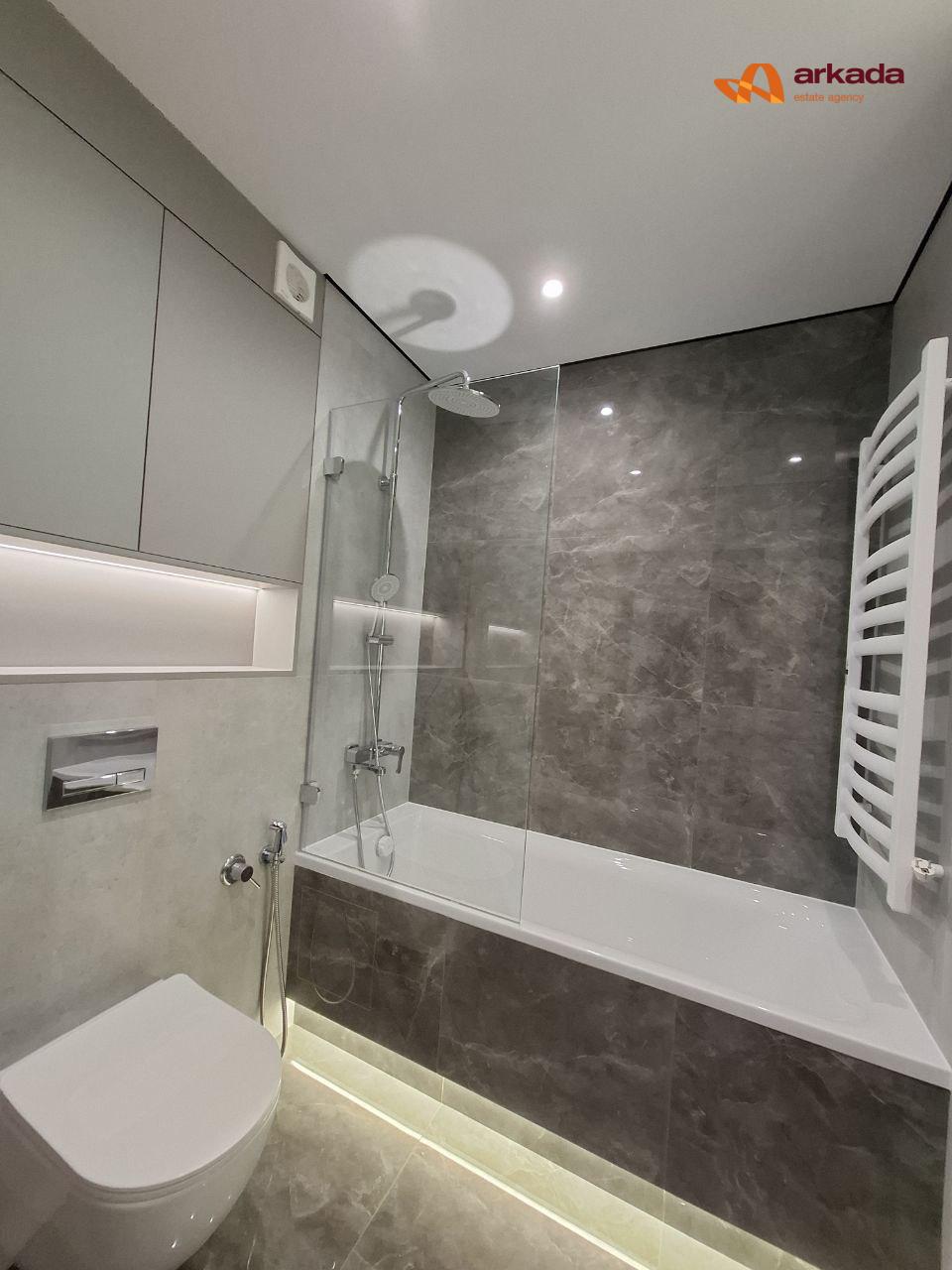 Продаж квартири  з ремонтом ЖК Манхетен