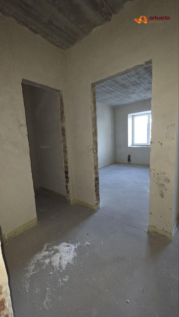 Продається однокімнатна квартира в ЖК Урожайниий