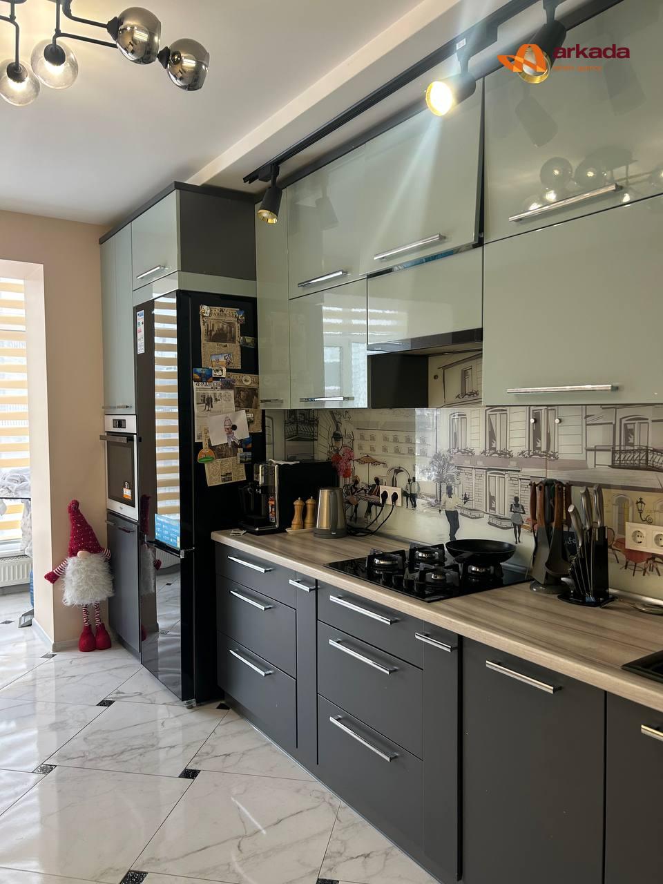 Продаж двокімнатної квартири з ремонтом