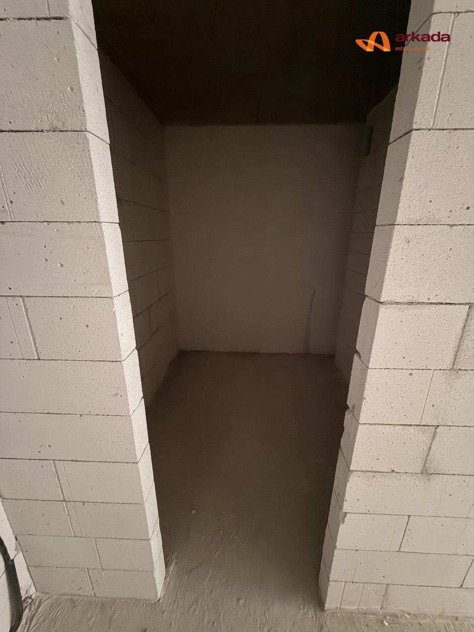 1кім.квартира 40.5м2 в ЖК поряд з міським озером