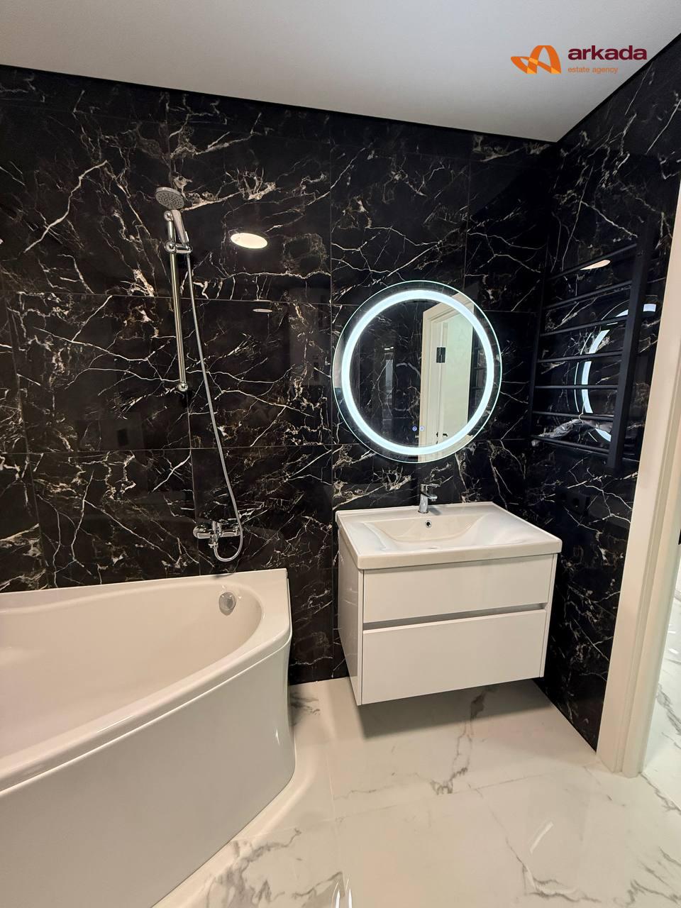 🏡 1-кімнатна квартира з готовим ремонтом у ЖК Uone — заїжджай і живи!