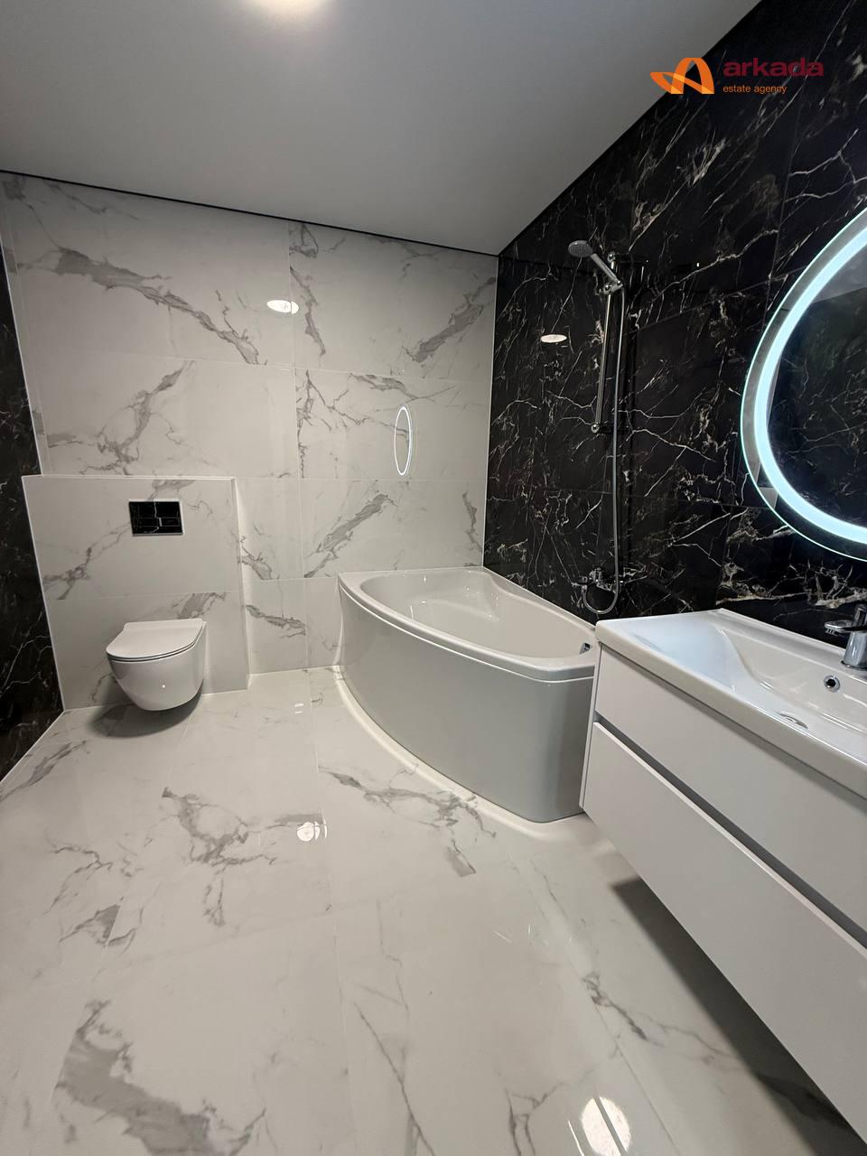 🏡 1-кімнатна квартира з готовим ремонтом у ЖК Uone — заїжджай і живи!