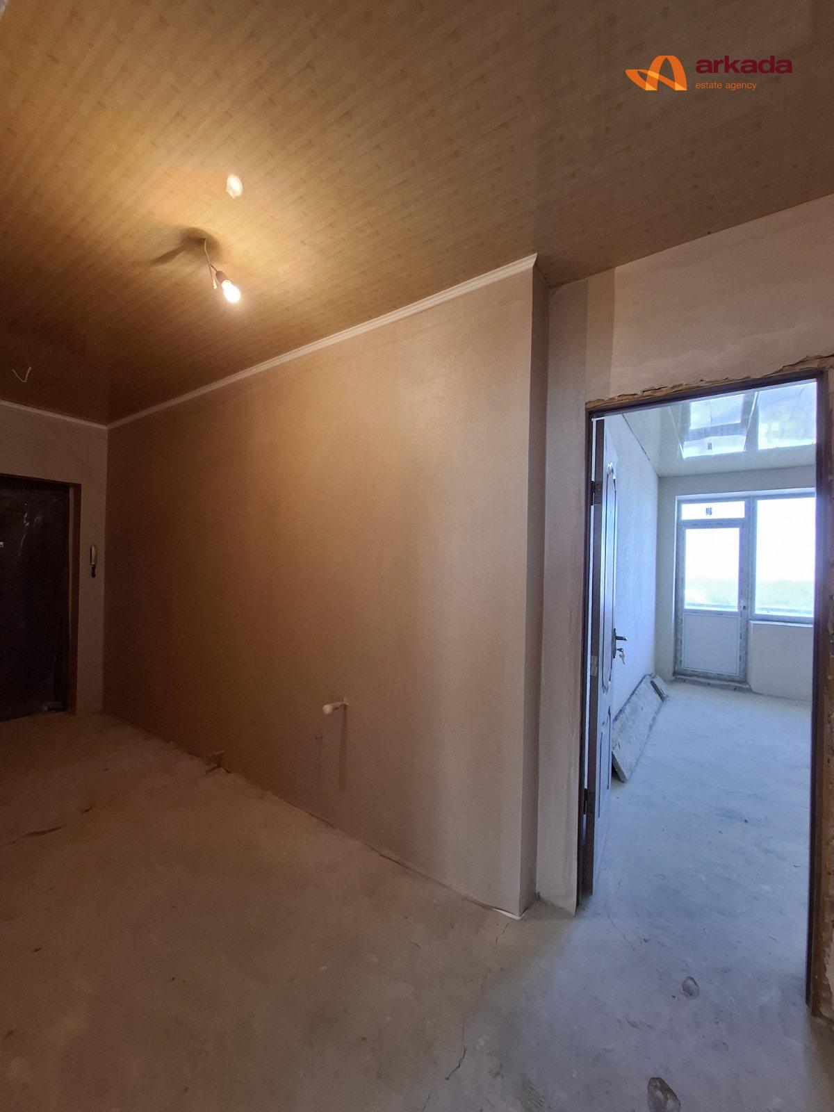 Продаю 1кімнатну квартиру біля річки. Газове опалення. Частковий ремонт. 43м2