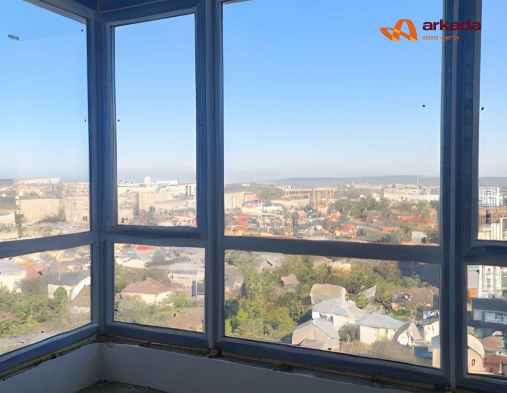 Продаж видової 3 кімнатної квартири в Manhetten