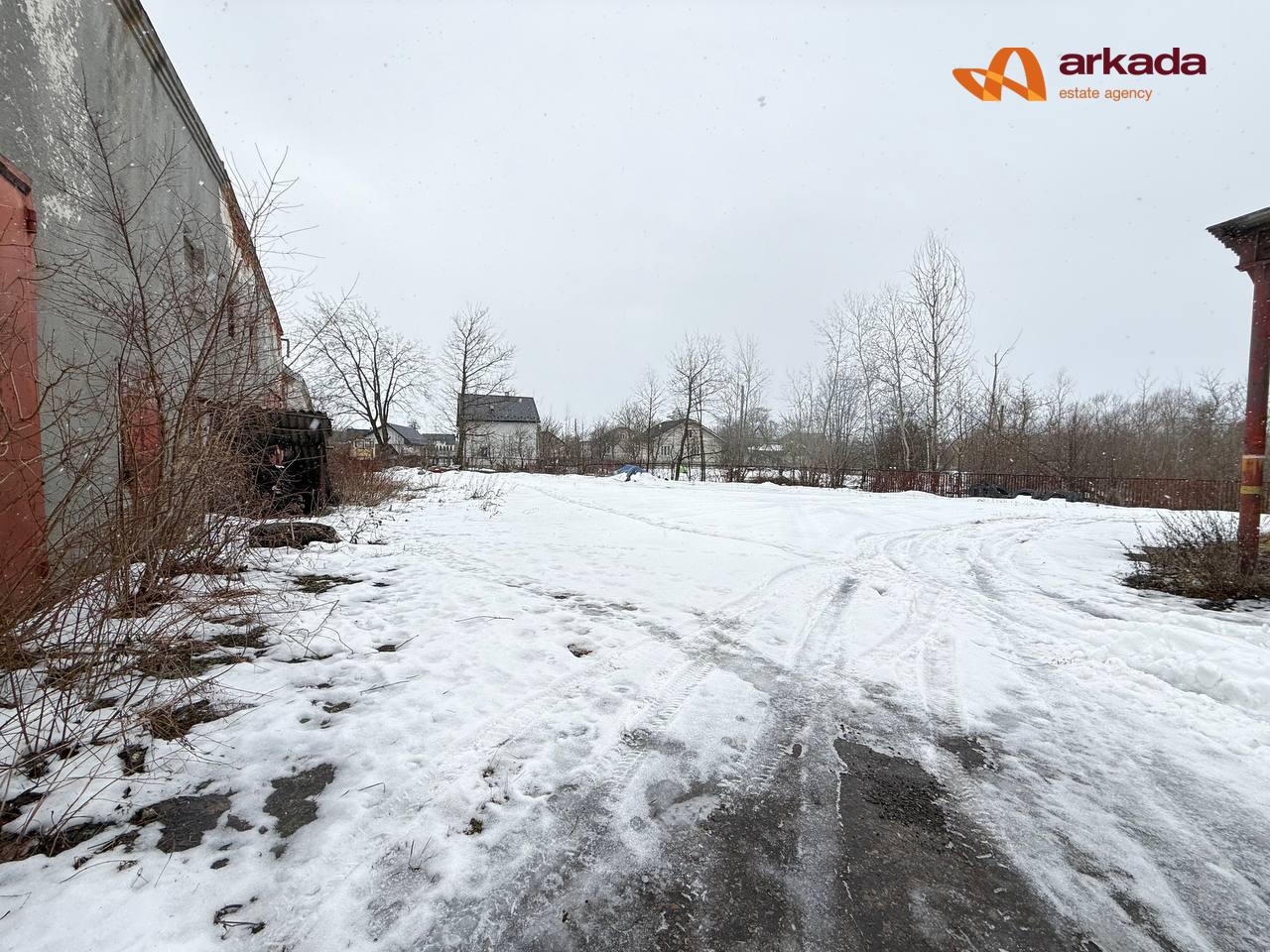 Пропонується до продажу масштабний виробничо-комерційний комплекс  в смт Богородчани.